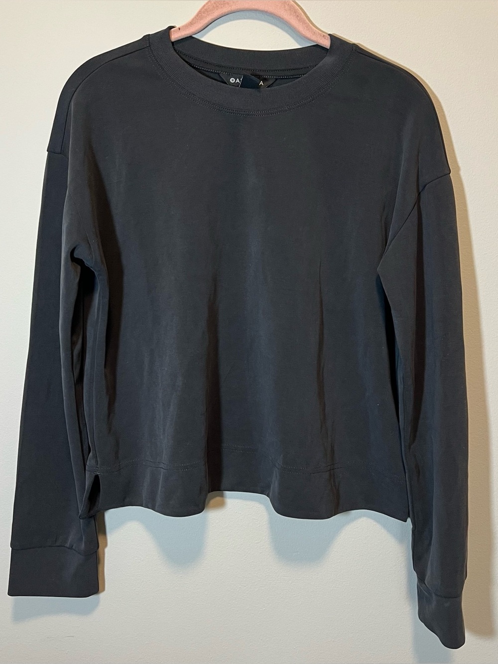 Athleta Women’s Charcoal Gray Sweatshirt Crewneck Small Soft